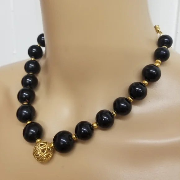 A.V. MAX BLACK & GOLD BEADED COLLAR LENGTH NECKLACE - Picture 2 of 6